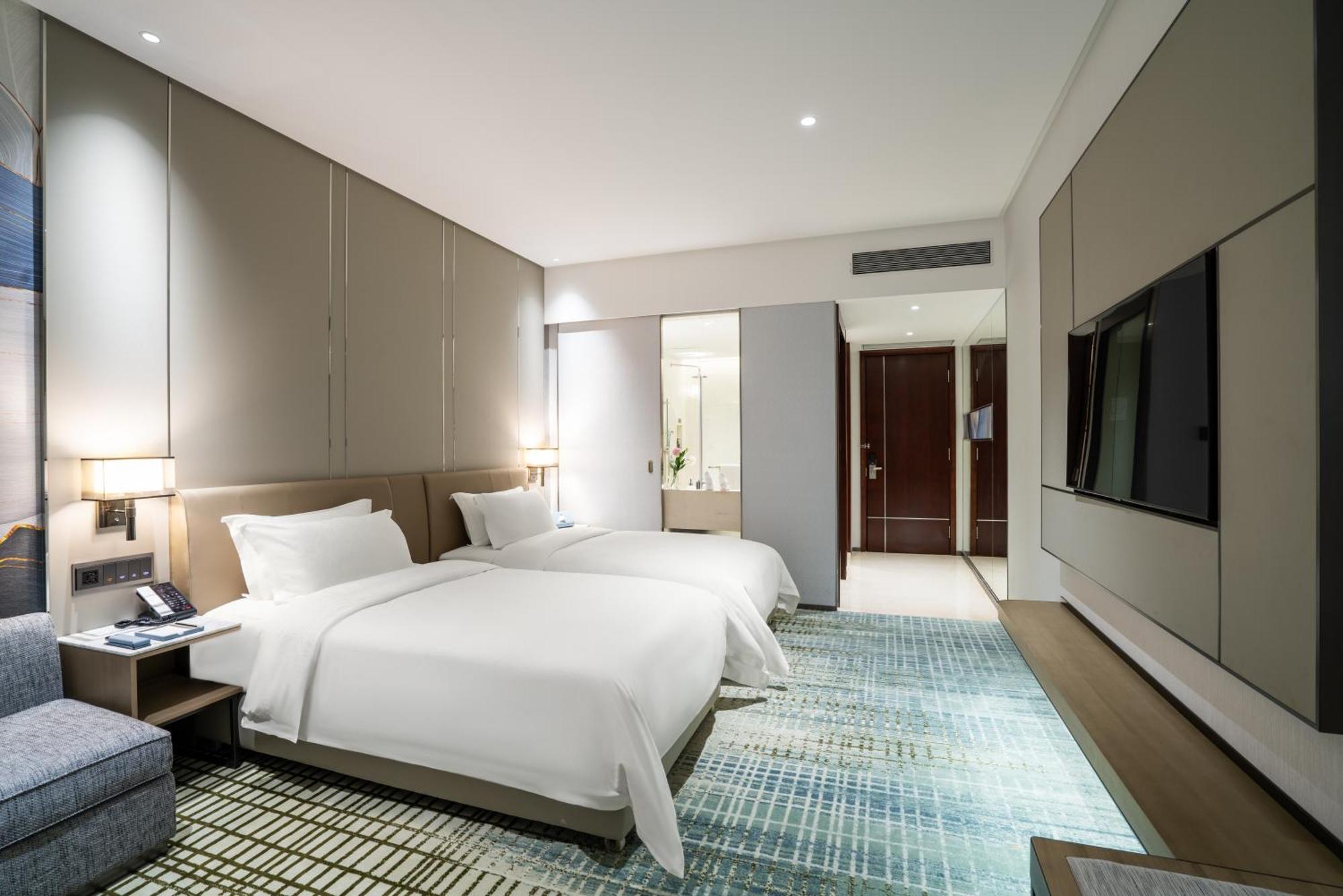 Victoria Hotel Guangzhou Zhujiang New Town Exterior foto