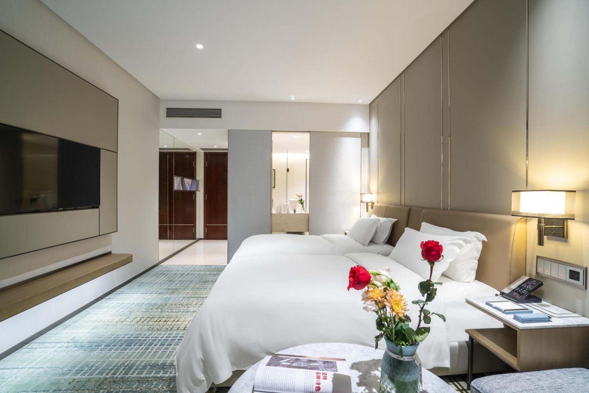 Victoria Hotel Guangzhou Zhujiang New Town Exterior foto