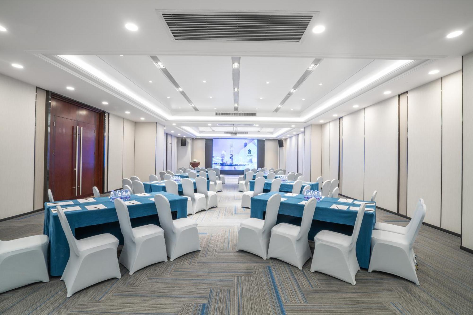 Victoria Hotel Guangzhou Zhujiang New Town Exterior foto